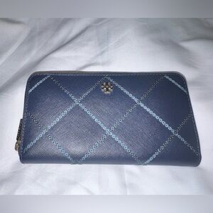 Tory Burch Navy Continental Zip Around Quilted Wallet